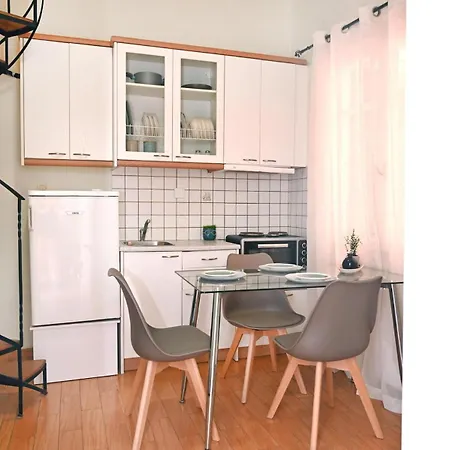 Lift Loft Syros 1 Minute From Square Daire Ermoupoli