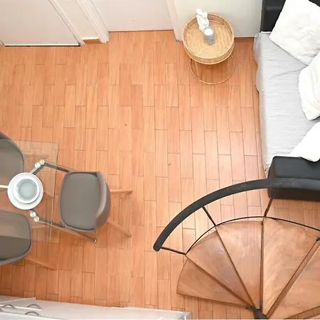 Lift Loft Syros 1 Minute From Square